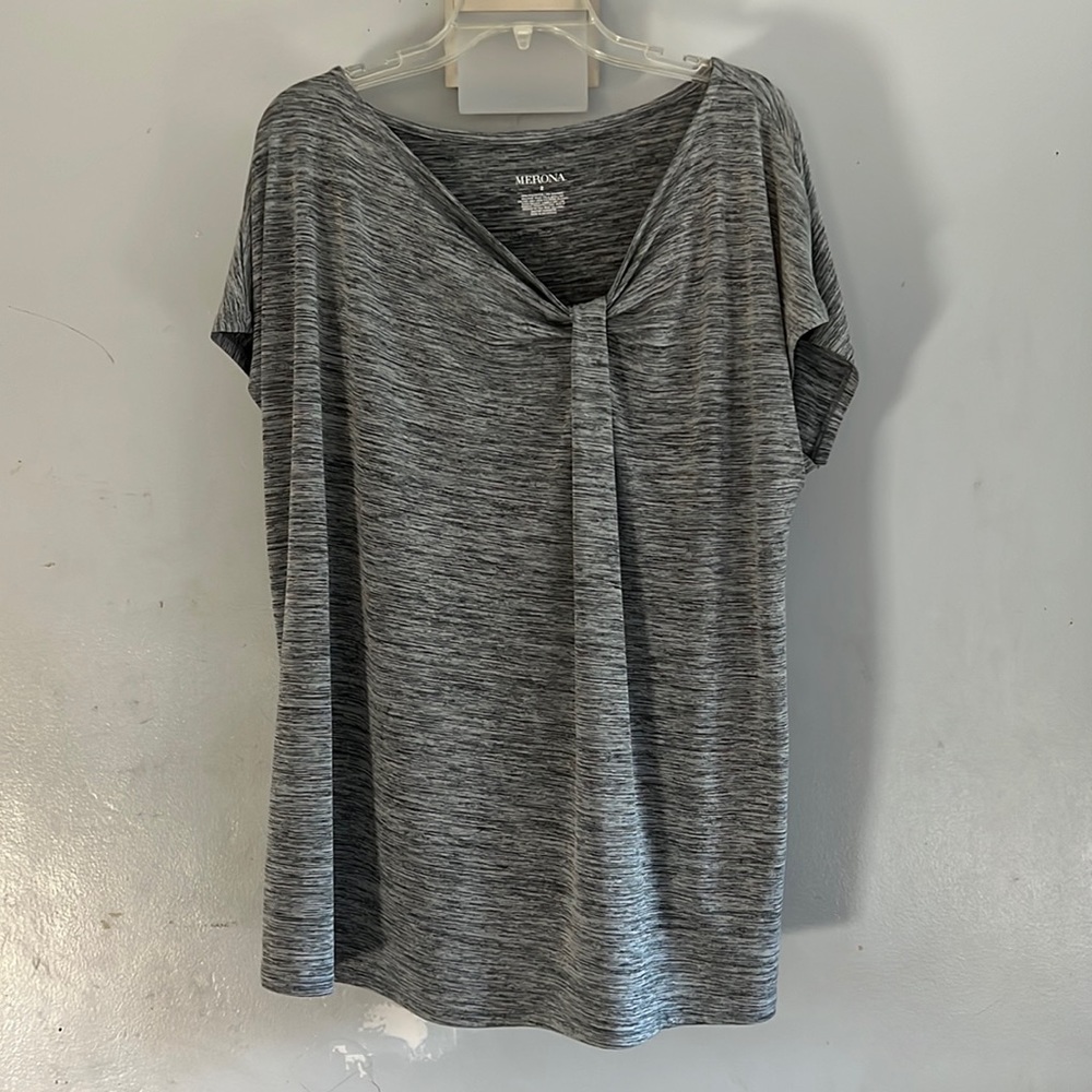 Women’s dressy blouse
